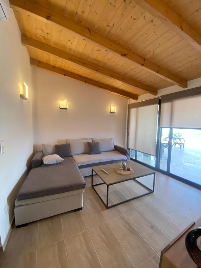 Apartment Medusa Luxury Finikounta