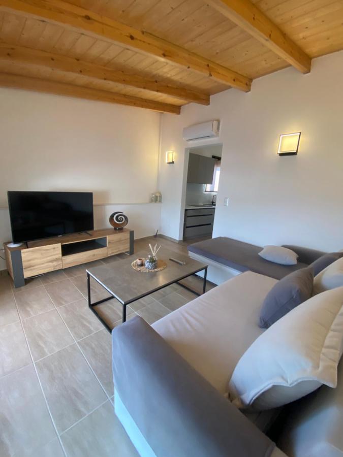 Medusa Luxury Finikounta